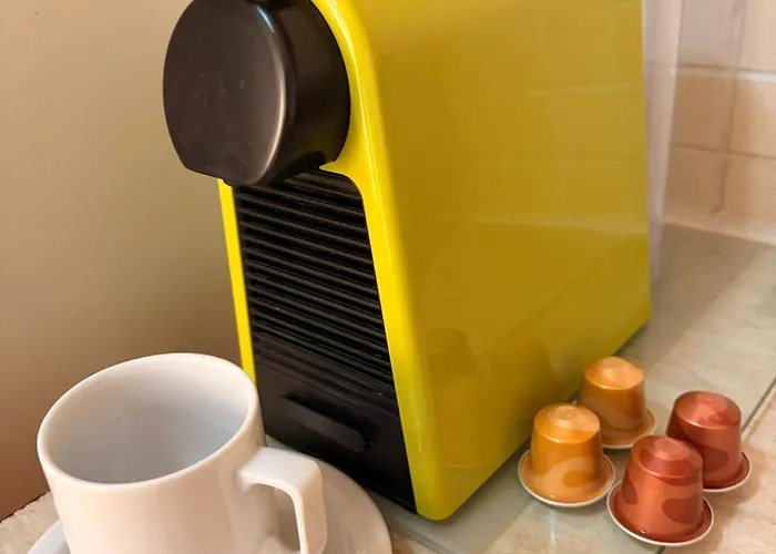 Vip On Makenzie * Ларнака